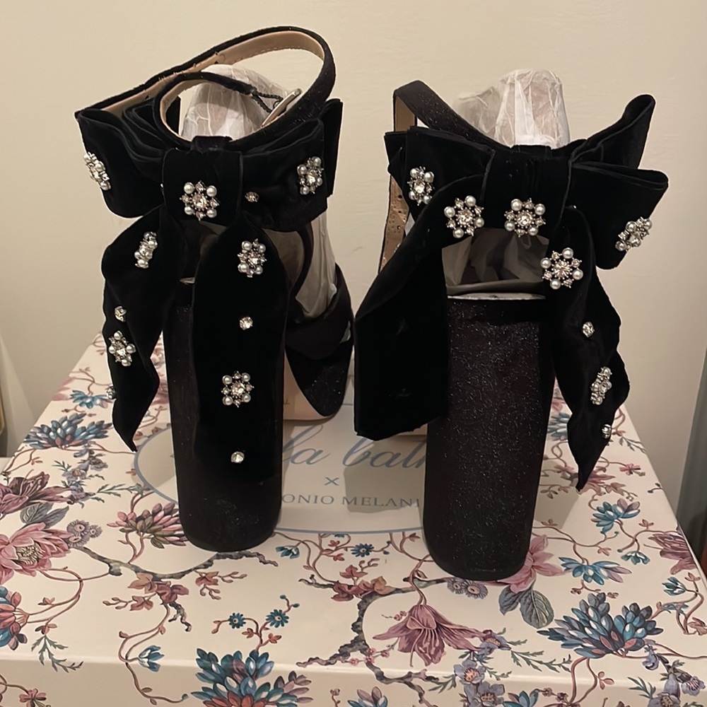 Nicola Bathie x Antonio Melani Velvet Platforms - Picture 2 of 5